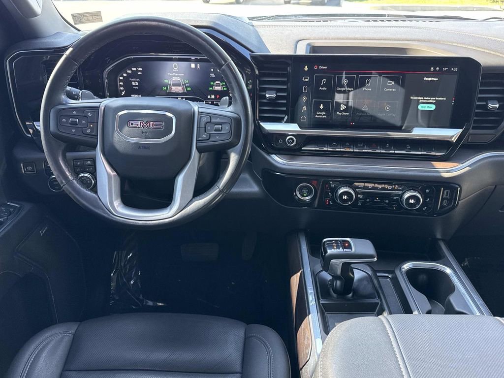 Used 2023 GMC Sierra 1500 SLT w/ SLT Premium Package AWD/4WD image 2