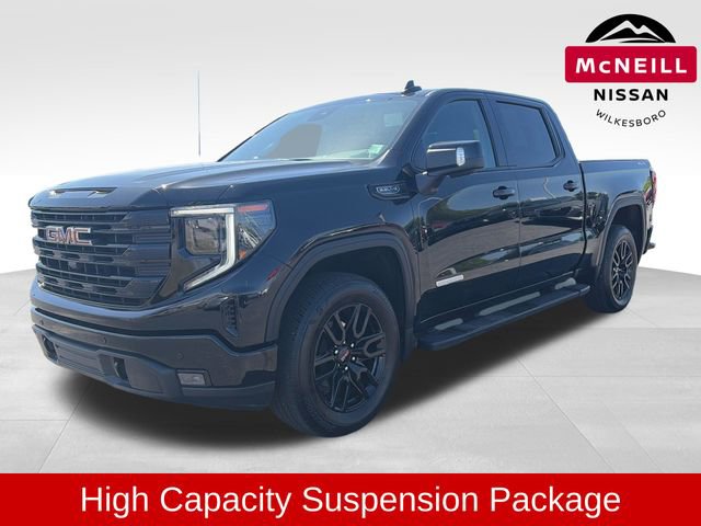 Used 2025 GMC Sierra 1500 Elevation w/ Elevation Premium Package image 3