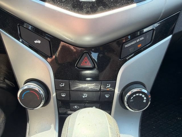 Used 2016 Chevrolet Cruze LT w/ RS Package FWD image 26