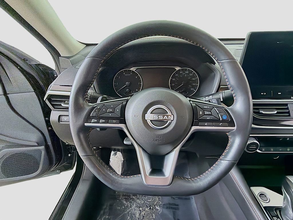 Used 2023 Nissan Altima 2.0 SR image 31