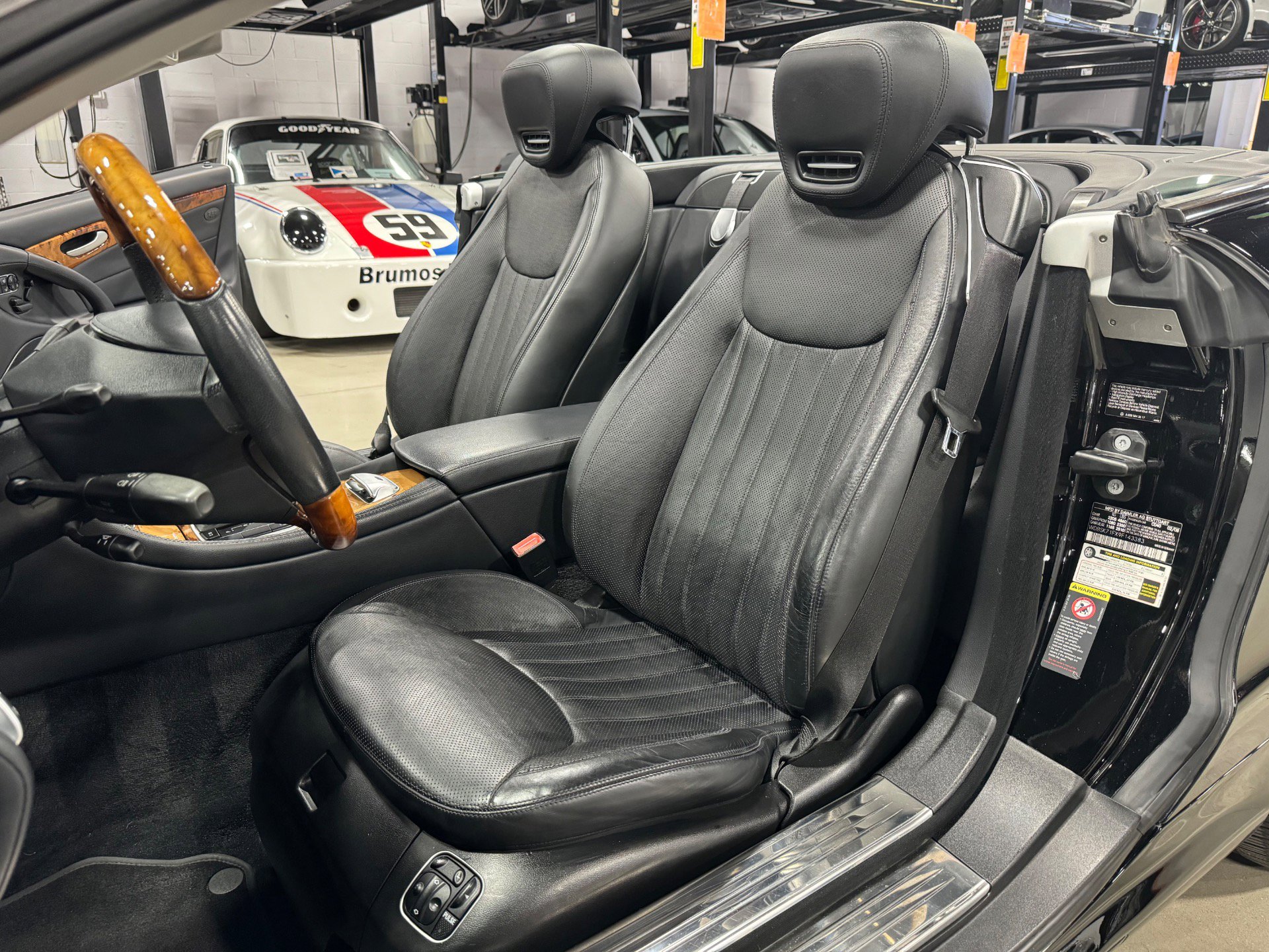 Used 2009 Mercedes-Benz SL 550 image 50