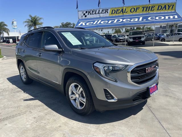 Used 2019 GMC Terrain SLE w/ Infotainment Package I FWD image 2