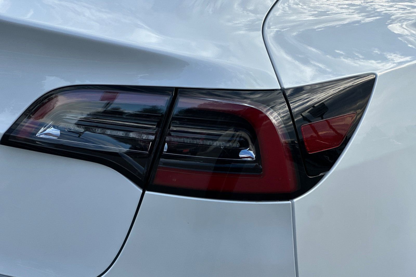 Used 2023 Tesla Model 3 Standard Range image 49