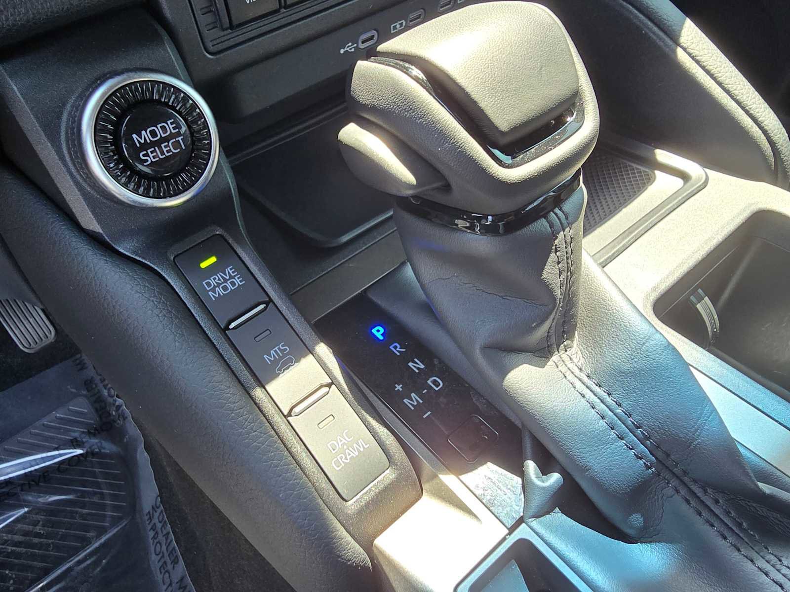 Used 2025 Toyota Land Cruiser AWD/4WD image 38