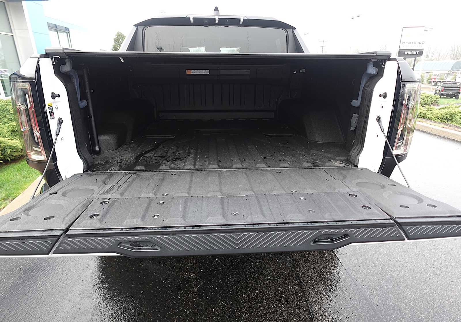 Used 2022 GMC Hummer EV Edition 1 w/ LPO, Illumination Package image 5