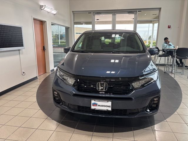 New 2026 Honda Odyssey Elite image 2