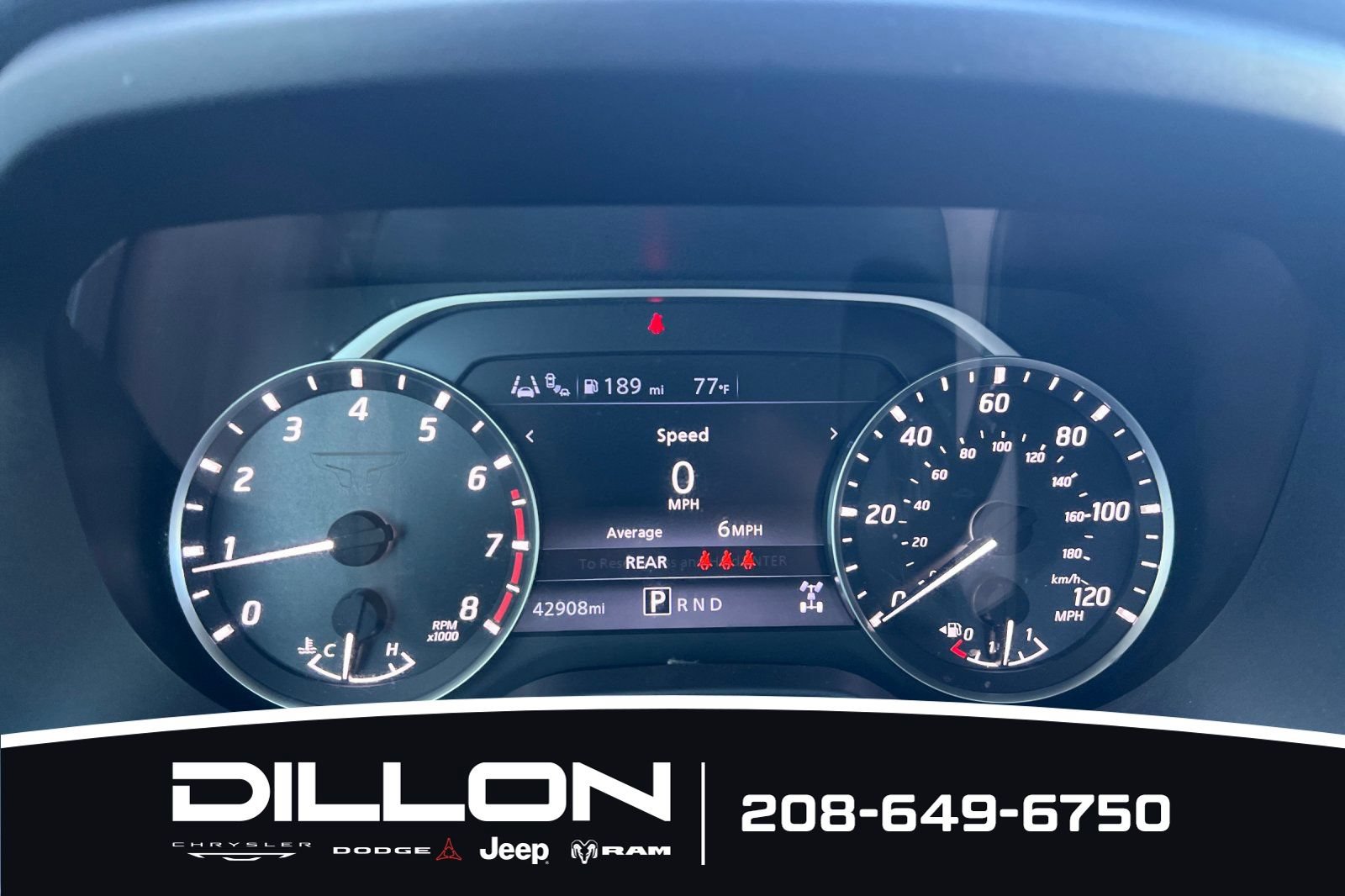 Used 2024 Nissan Titan SV AWD/4WD image 23