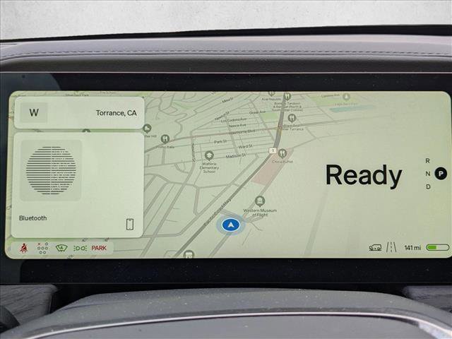 Used 2025 Rivian R1S Adventure image 10