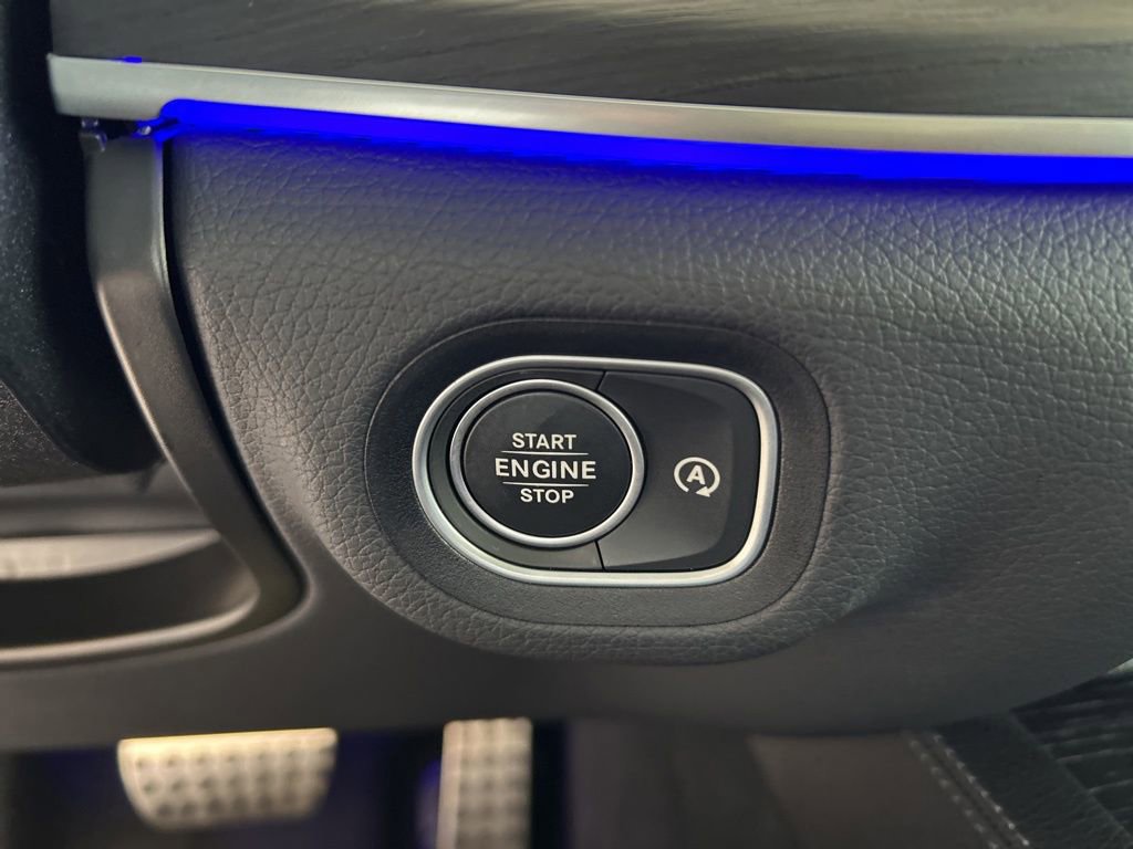 Used 2025 Mercedes-Benz GLS 450 4MATIC image 44