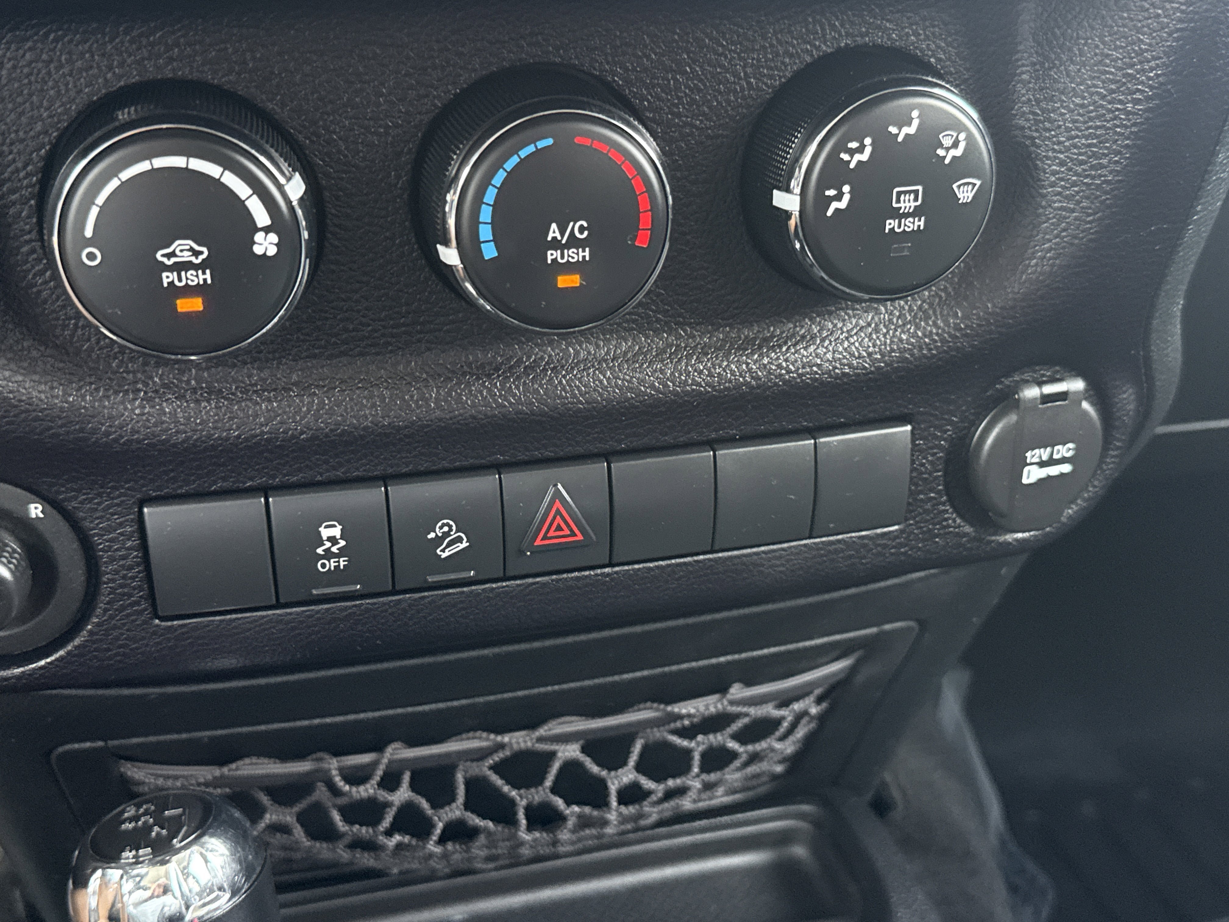 Used 2016 Jeep Wrangler Unlimited Sport AWD/4WD image 14