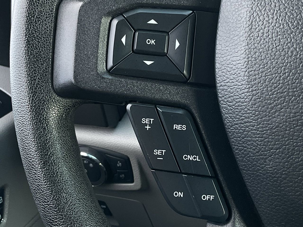 Used 2019 Ford F150 XLT image 30