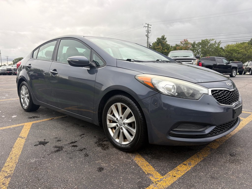 Used 2015 Kia Forte LX w/ Popular Package FWD image 4