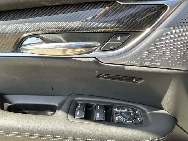 Used 2024 Cadillac XT6 Sport image 15