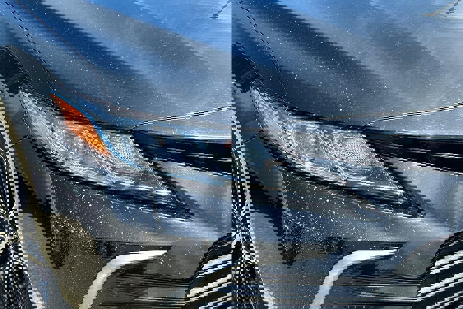 Used 2021 Toyota Camry LE FWD image 14