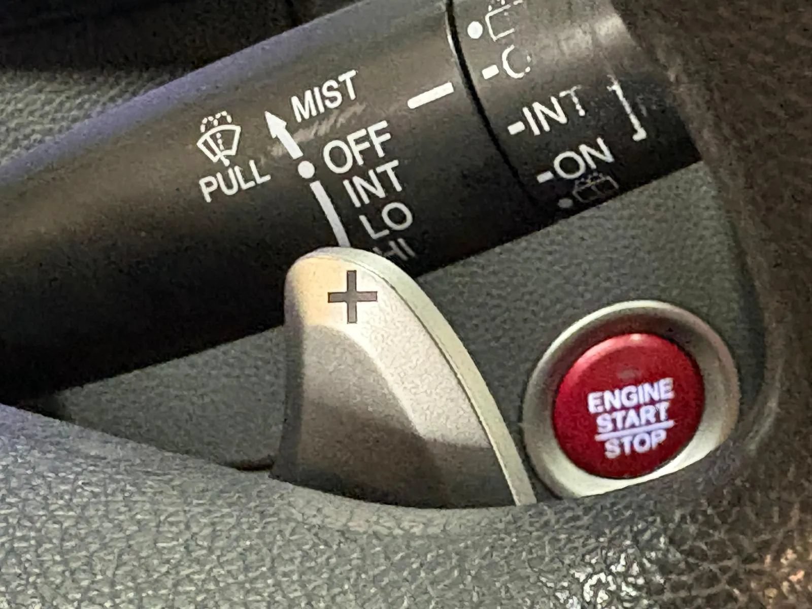 Used 2015 Honda Fit EX-L image 37