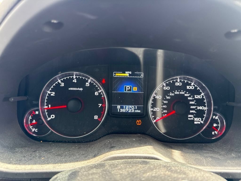 Used 2013 Subaru Outback 3.6R Limited AWD/4WD image 19