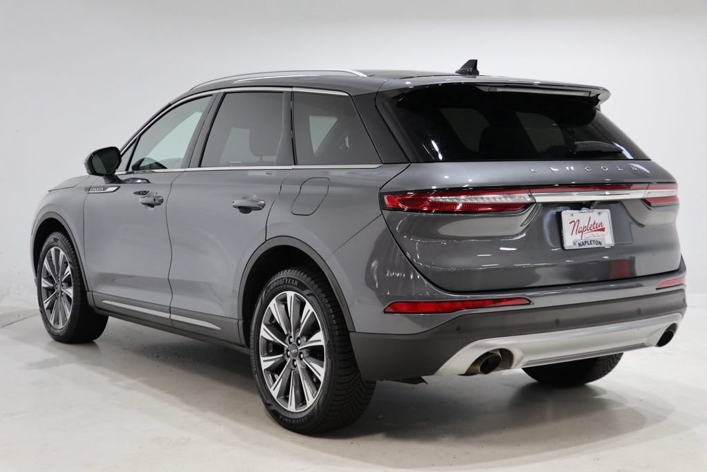 Used 2022 Lincoln Corsair Reserve AWD/4WD image 6
