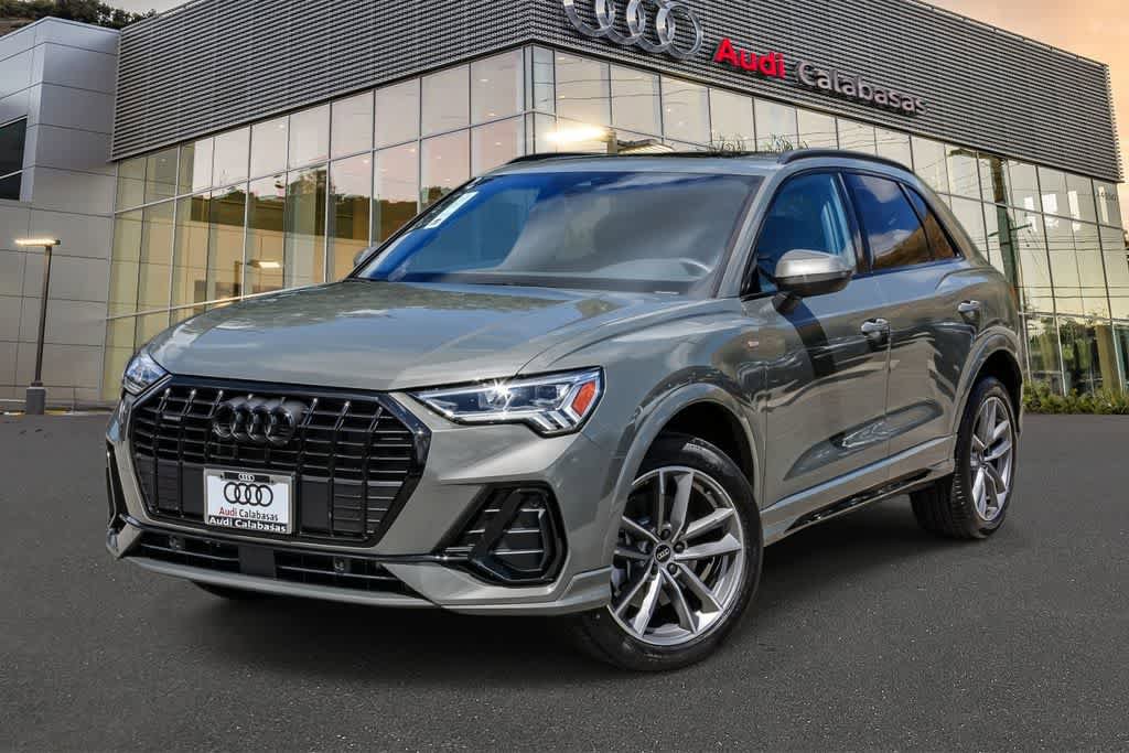 Used 2025 Audi Q3 2.0T Premium w/ Convenience Package
