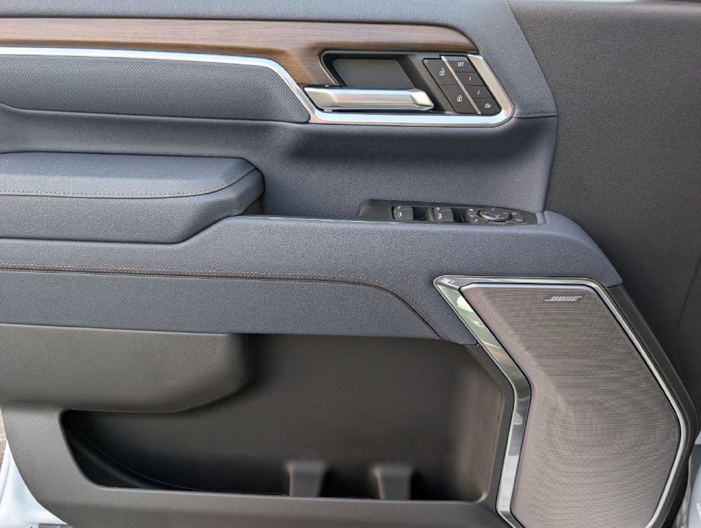 New 2026 Chevrolet Silverado 3500 High Country w/ High Country Premium Package AWD/4WD image 15