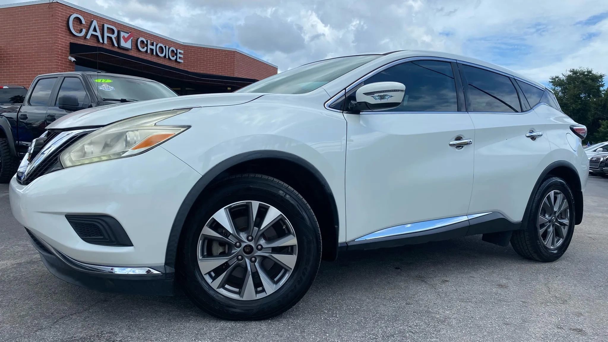 Used 2017 Nissan Murano S w/ Navigation Package