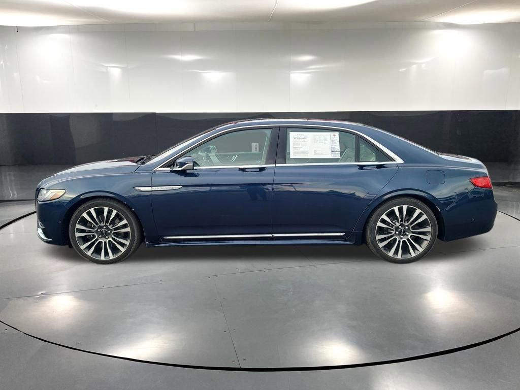 Used 2017 Lincoln Continental Reserve w/ Luxury Package image 11
