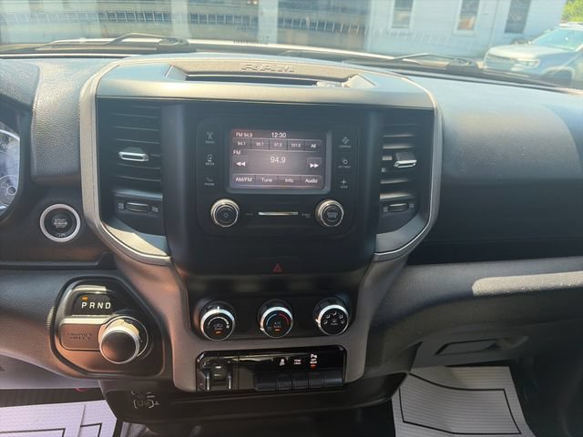 Used 2021 RAM 3500 Tradesman w/ Chrome Appearance Group AWD/4WD image 17