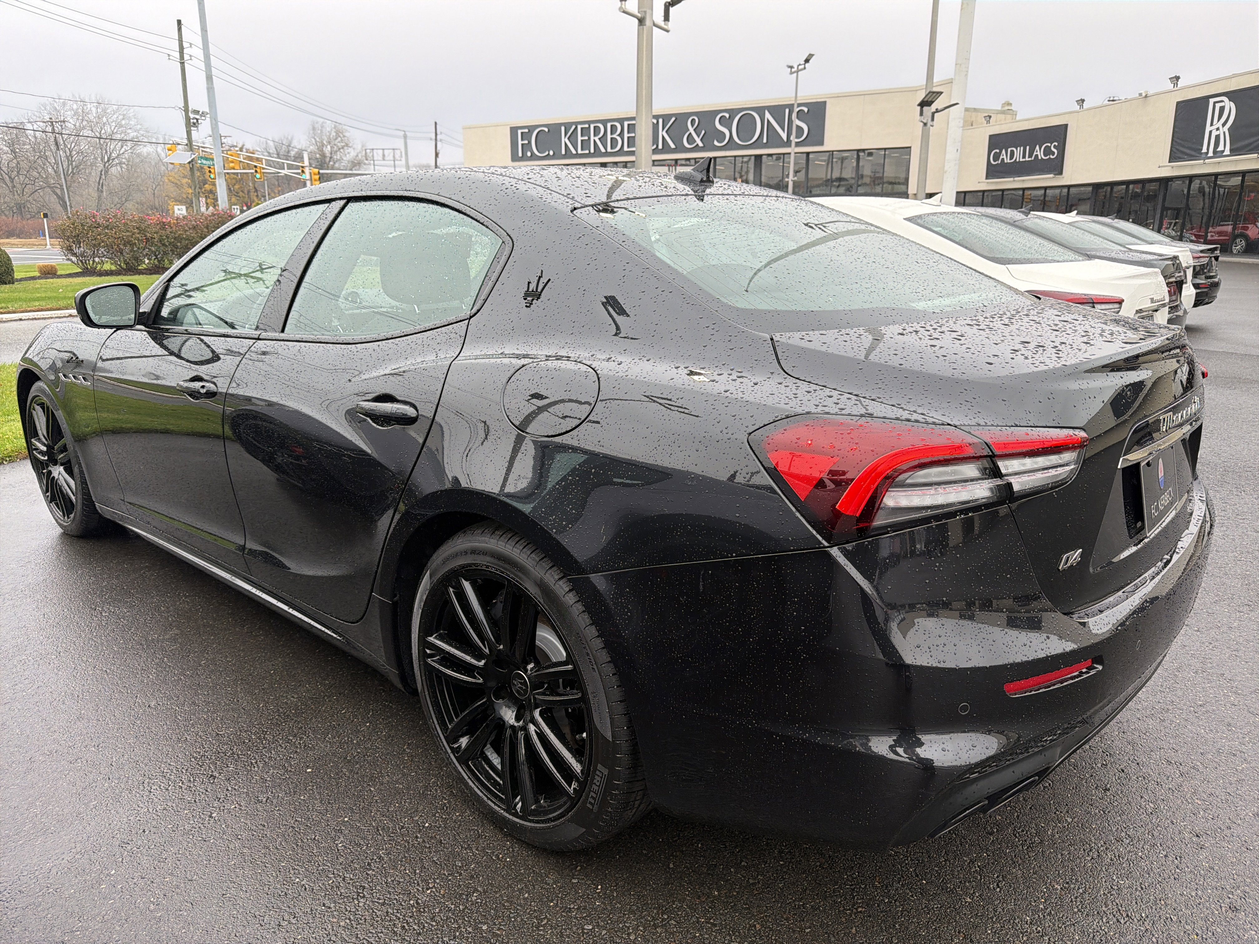 Used 2023 Maserati Ghibli Modena Q4 image 6