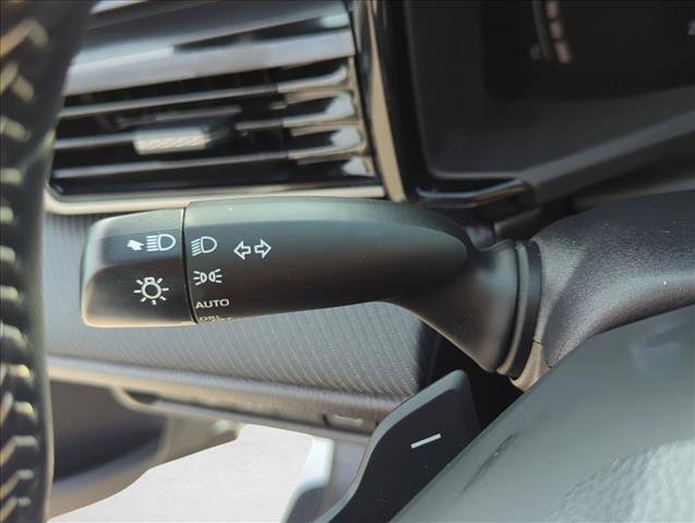 Certified 2026 Toyota Camry SE w/ Convenience Package FWD image 17