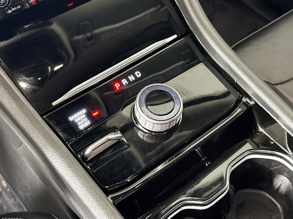 Used 2023 Jeep Grand Cherokee Limited AWD/4WD image 17
