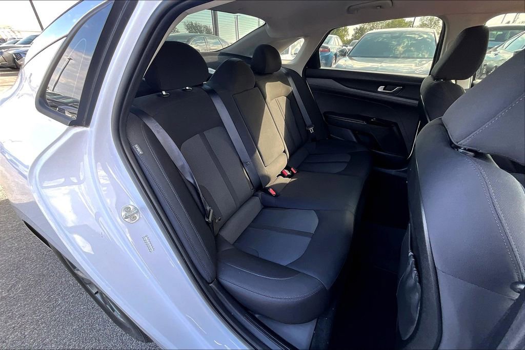 Used 2021 Kia K5 LXS image 35