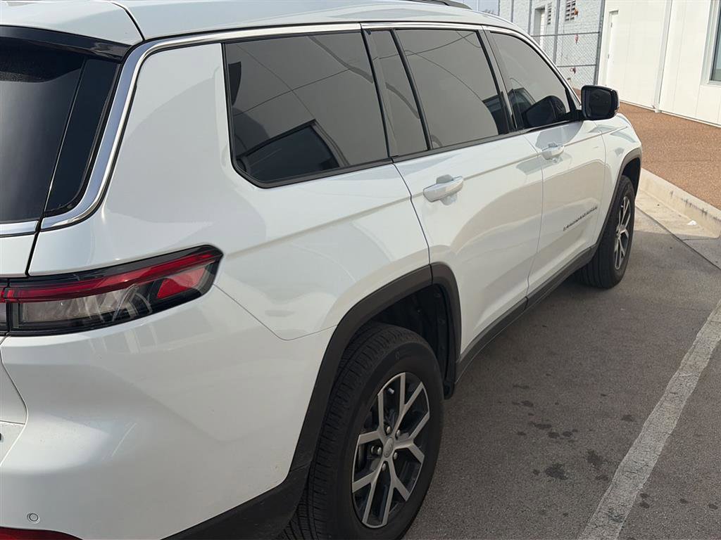 Used 2024 Jeep Grand Cherokee L Limited w/ Trailer Tow Package image 11