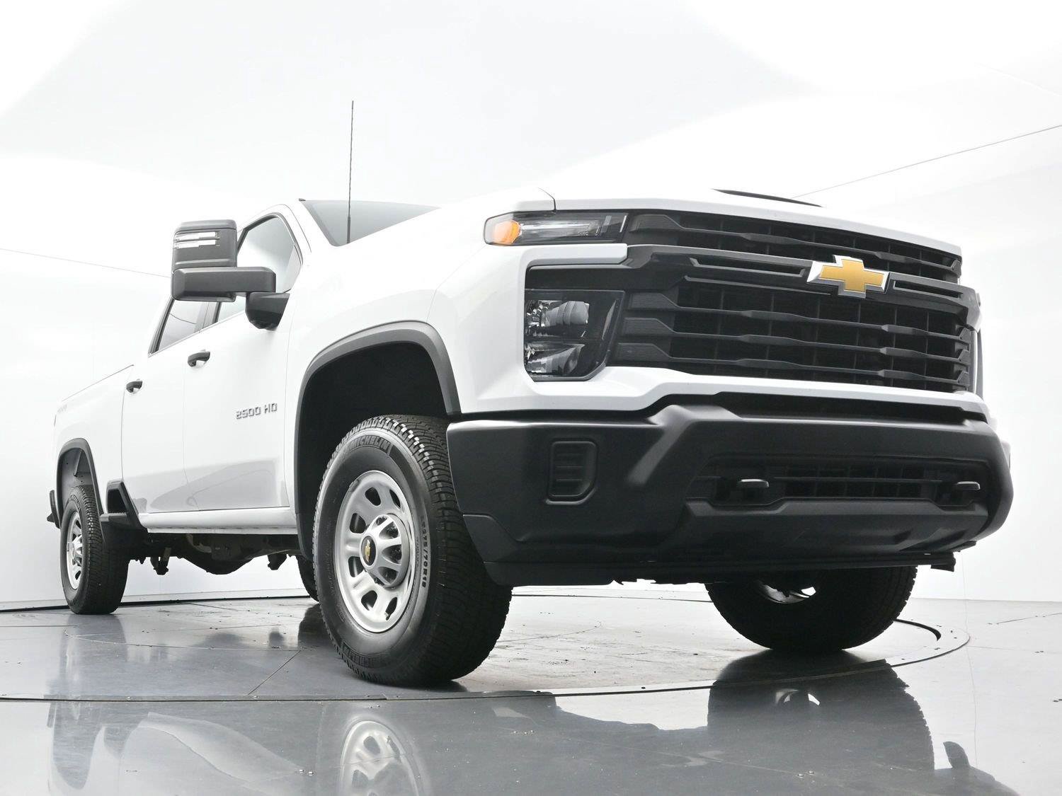 Used 2025 Chevrolet Silverado 2500 W/T w/ WT Convenience Package AWD/4WD image 40