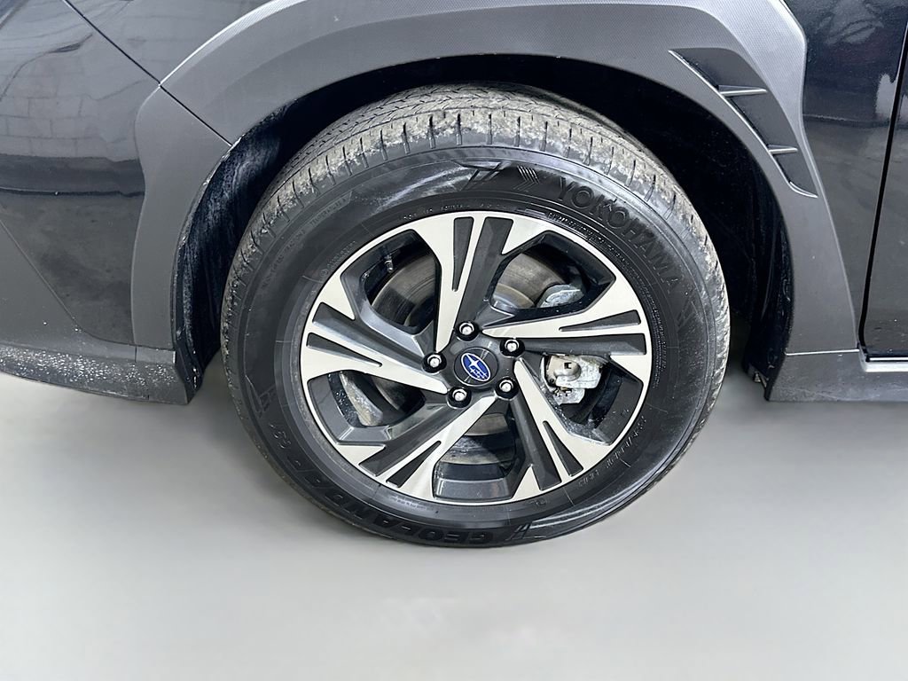 Used 2024 Subaru Crosstrek 2.0i Premium image 8