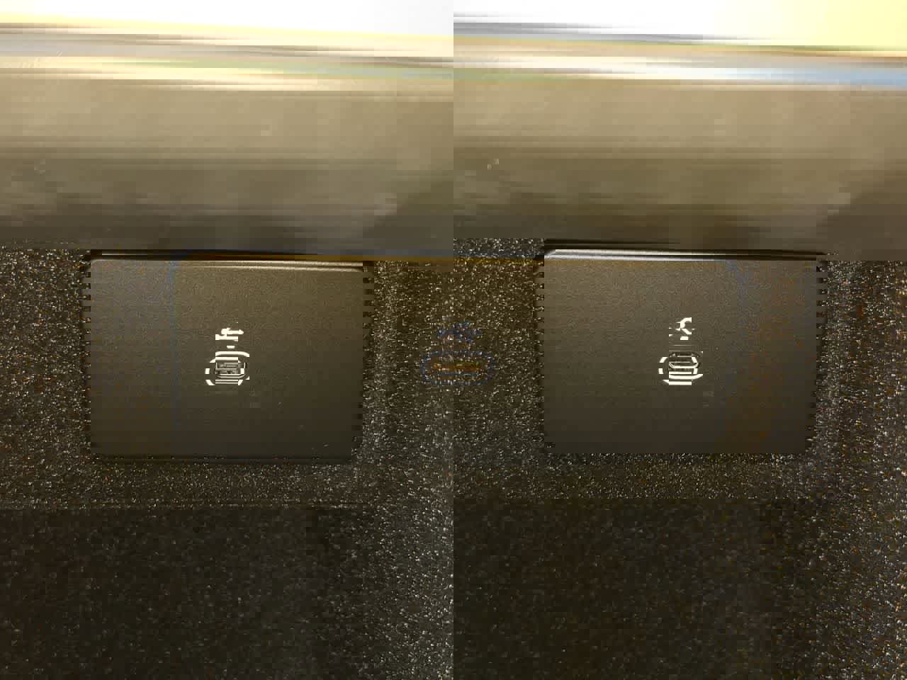 New 2025 Land Rover Range Rover Long Wheelbase Autobiography image 33