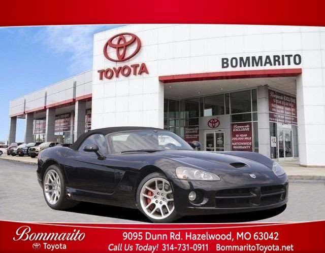 Used 2005 Dodge Viper SRT-10 RWD image 1