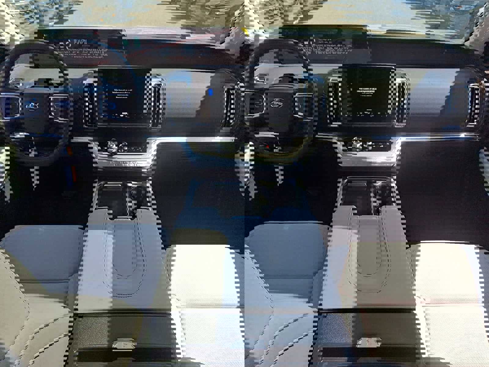 New 2026 Ford Expedition Platinum image 15