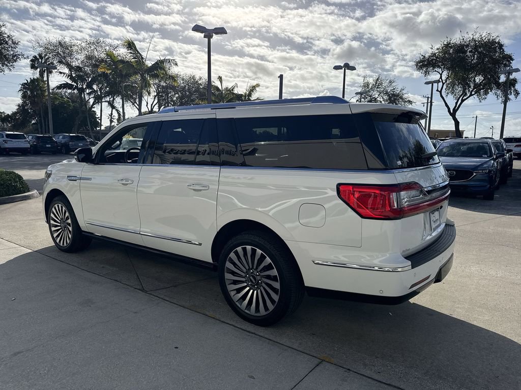 Used 2020 Lincoln Navigator L Reserve w/ Luxury Package AWD/4WD image 12