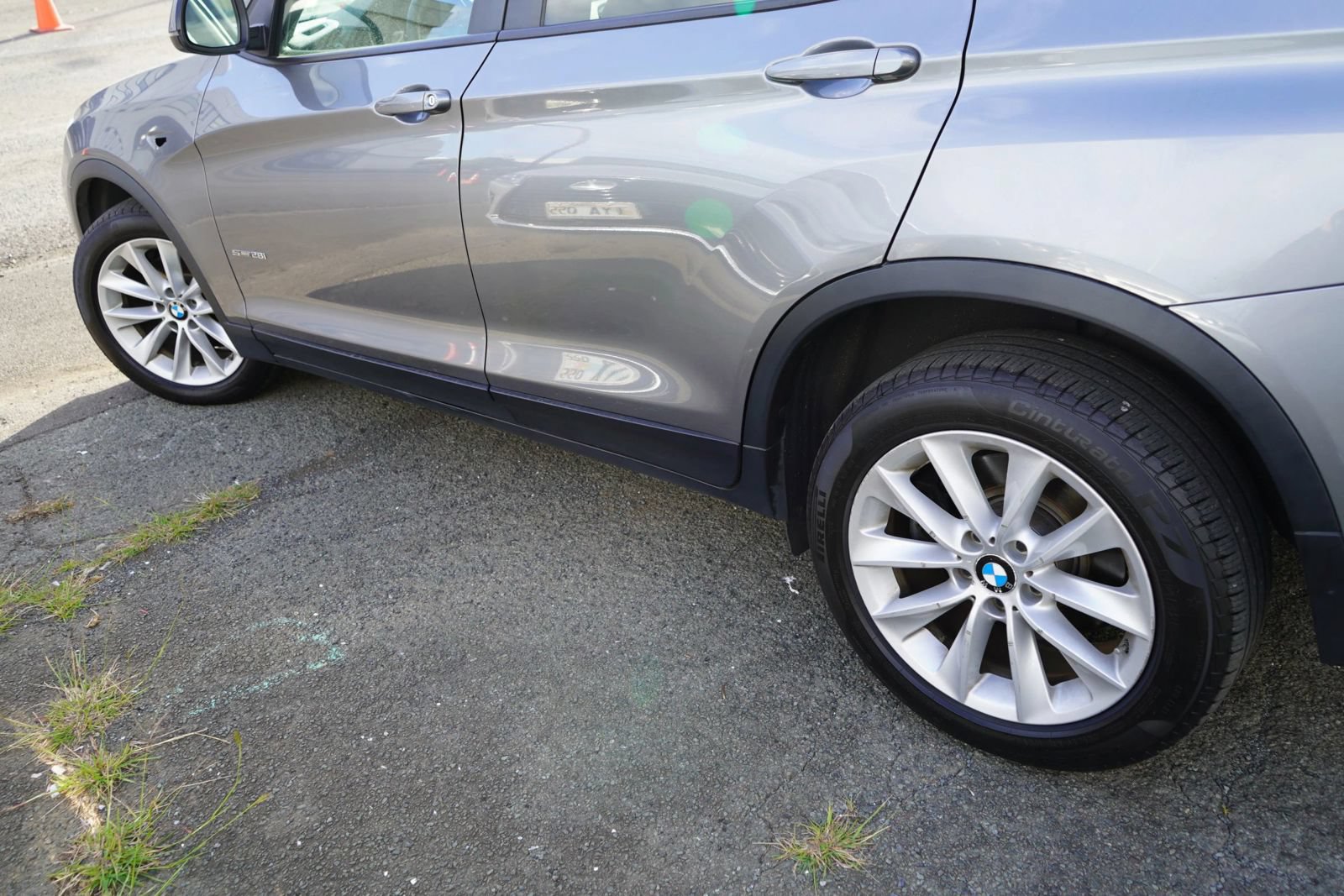 Used 2017 BMW X3 sDrive28i RWD image 6