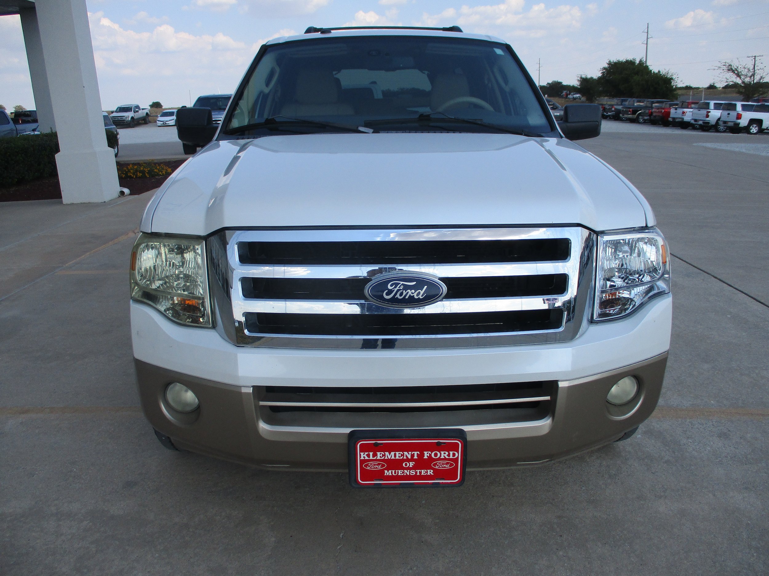 Used 2011 Ford Expedition EL XLT w/ 202A Rapid Spec Order Code RWD image 11