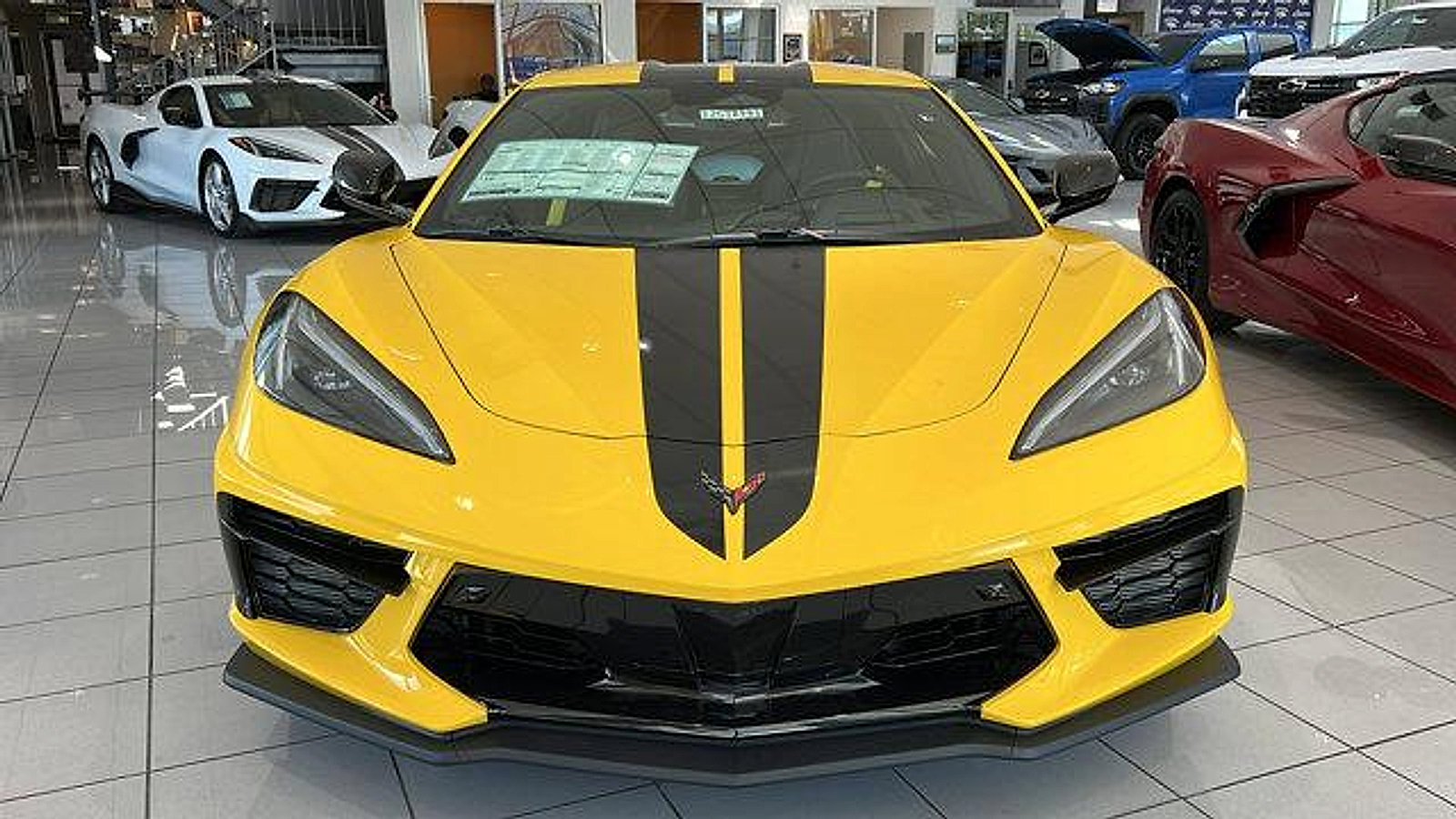 New 2025 Chevrolet Corvette Stingray Preferred Cpe w/ Z51 Performance Package image 2