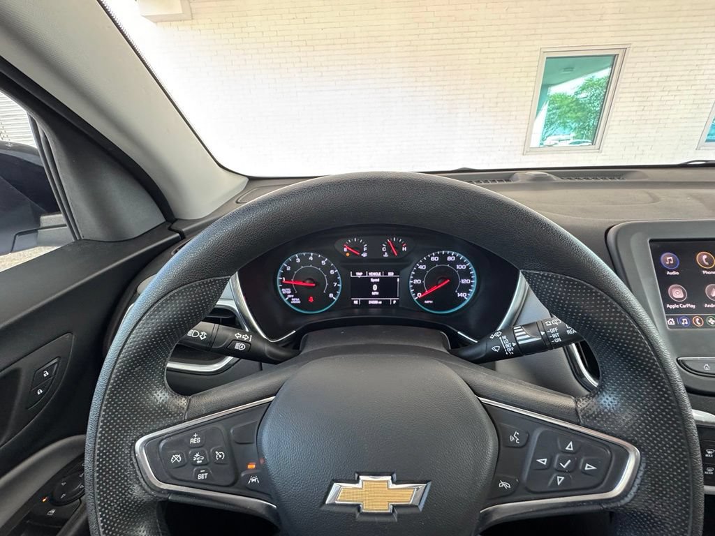 Used 2024 Chevrolet Equinox LS w/ Sport Edition FWD image 32