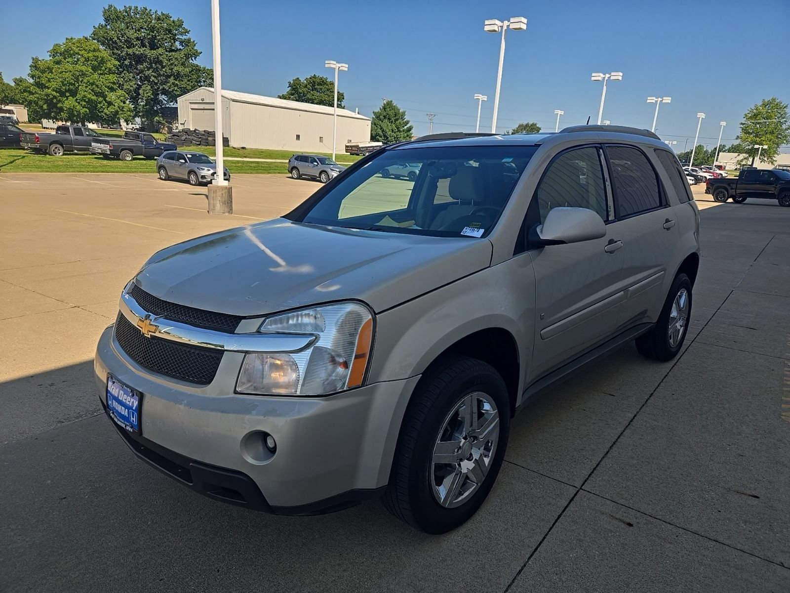 Used 2009 Chevrolet Equinox LT w/ LT Preferred Equipment Group FWD image 4