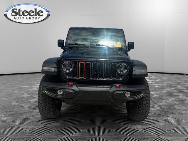 Used 2024 Jeep Wrangler Rubicon w/ Convenience Group AWD/4WD image 8
