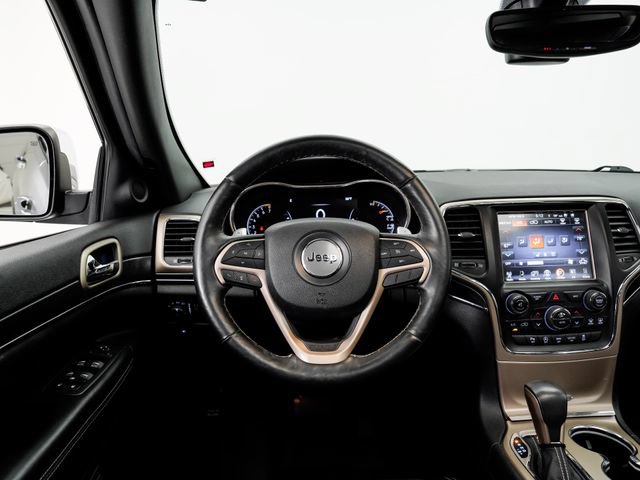 Used 2017 Jeep Grand Cherokee Limited w/ Luxury Group II AWD/4WD image 16