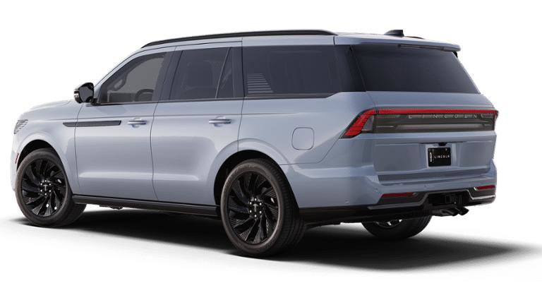 New 2025 Lincoln Navigator Reserve w/ Jet Appearance Package image 2