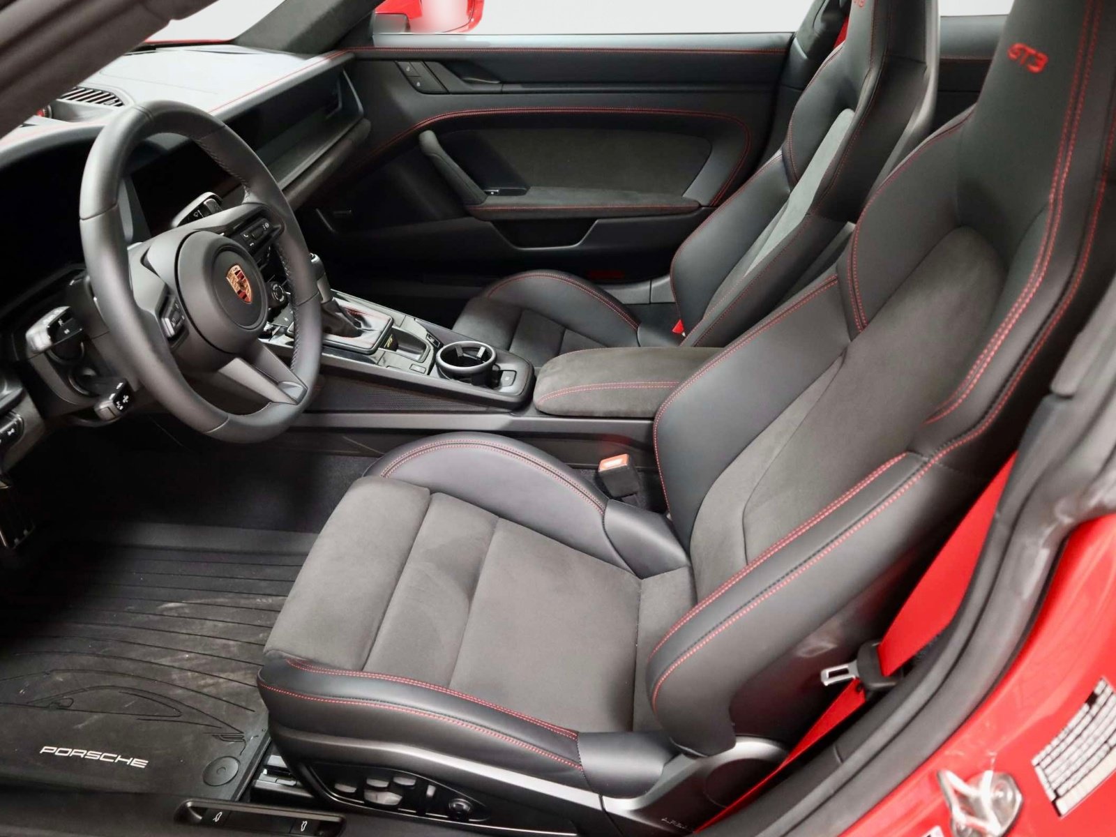 Used 2026 Porsche 911 GT3 RWD image 19