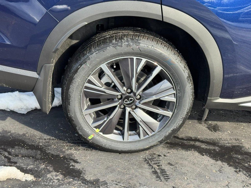 New 2026 INFINITI QX60 Luxe w/ Cargo Package image 4