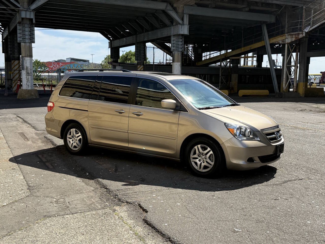 Used 2005 Honda Odyssey EX-L image 56