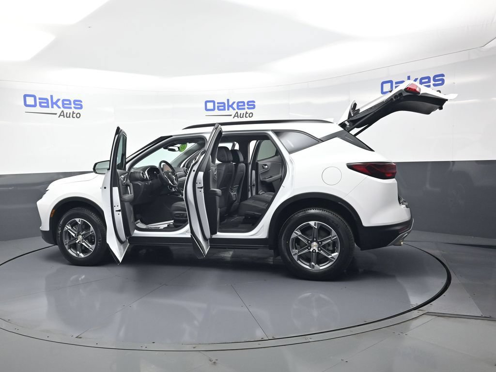 Used 2024 Chevrolet Blazer LT w/ LPO, Floor Liner Package FWD image 55