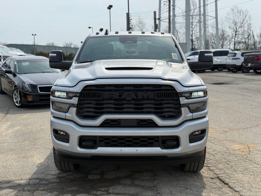 New 2026 RAM 2500 Tradesman AWD/4WD image 3